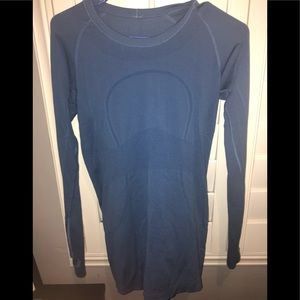 Swiftly Tech Long Sleeve Crew